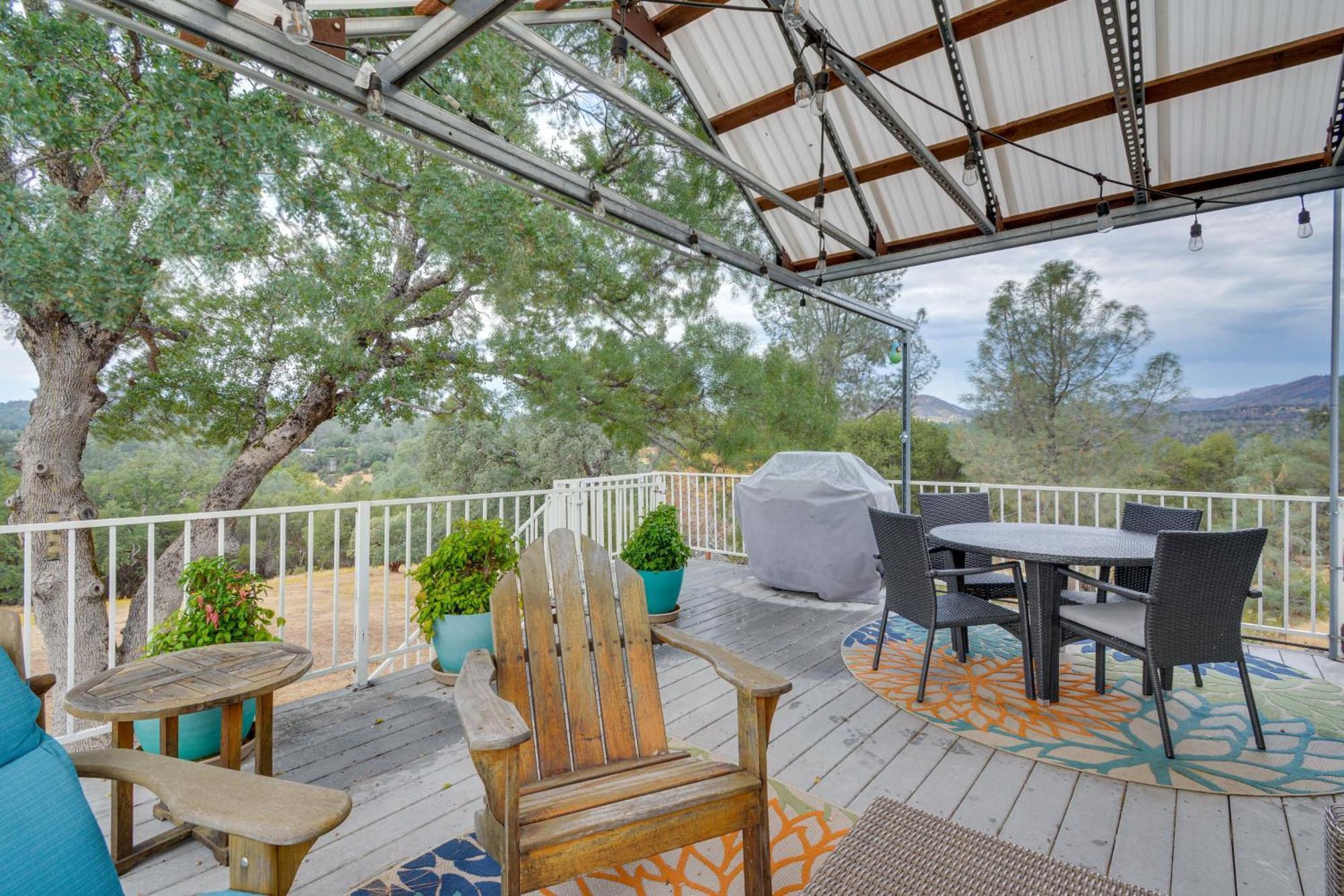 Mariposa Home Furnished Patio And Sierra Mtn Views Экстерьер фото